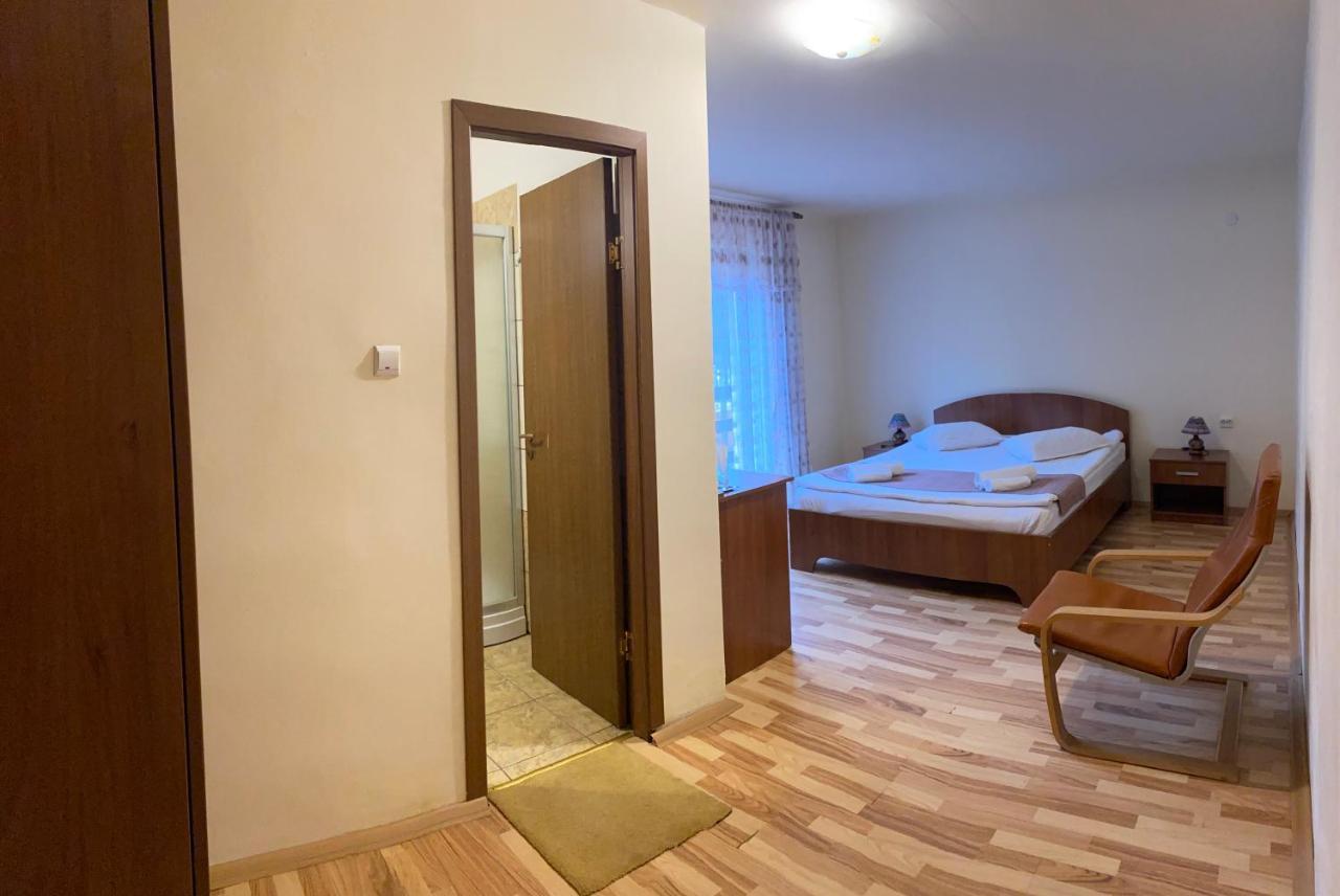Green Mountain Resort Scrind-Frăsinet エクステリア 写真
