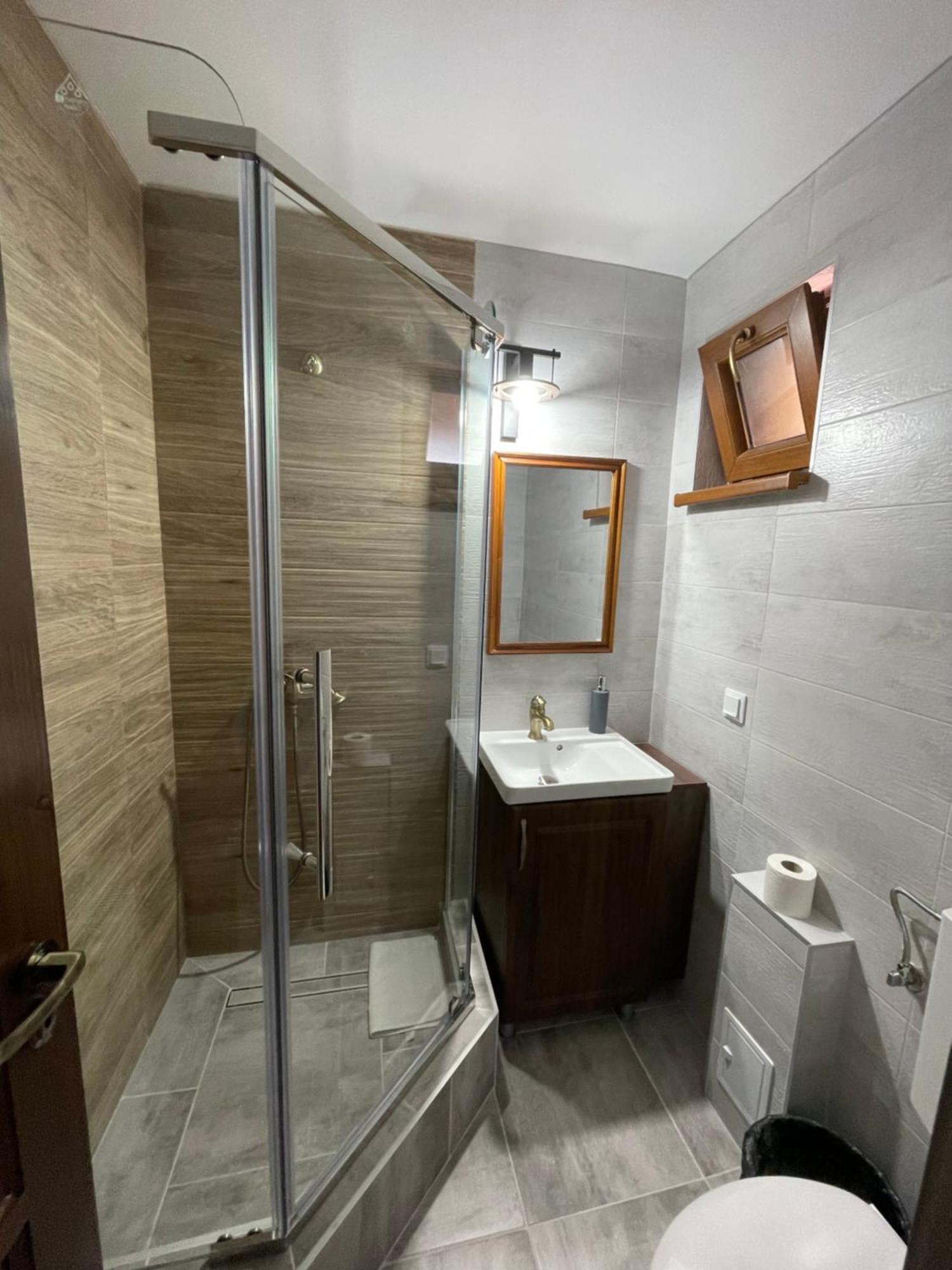 Green Mountain Resort Scrind-Frăsinet エクステリア 写真