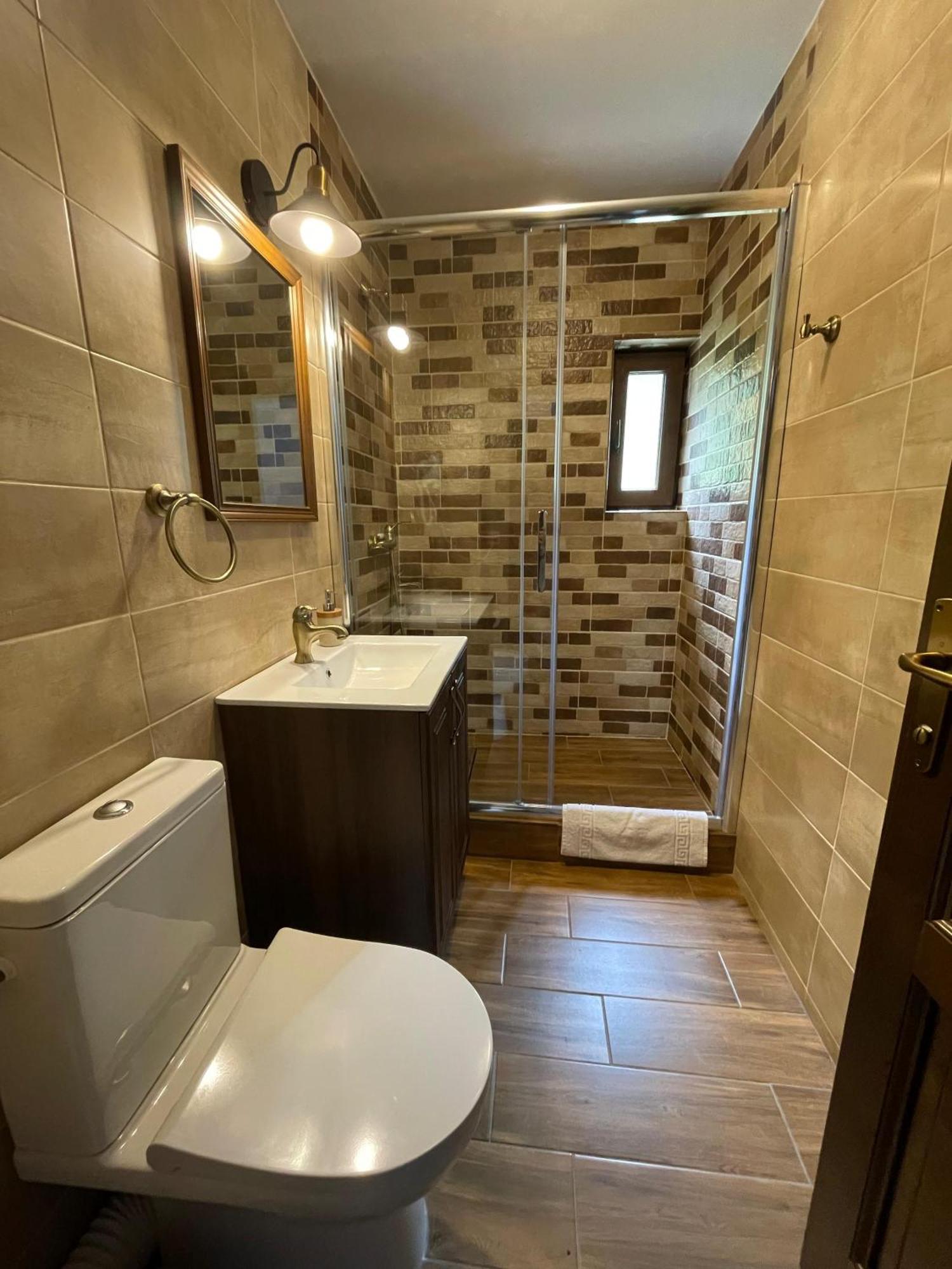 Green Mountain Resort Scrind-Frăsinet エクステリア 写真