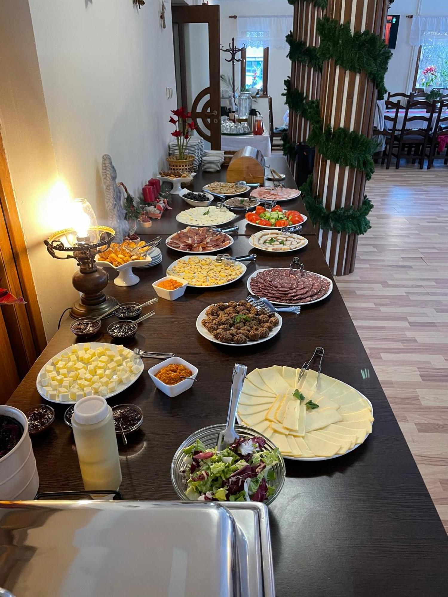 Green Mountain Resort Scrind-Frăsinet エクステリア 写真